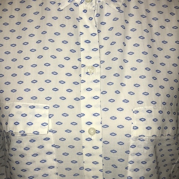 2/$15 or 3/$20 Gap button down boyfriend shirt - Picture 4 of 5